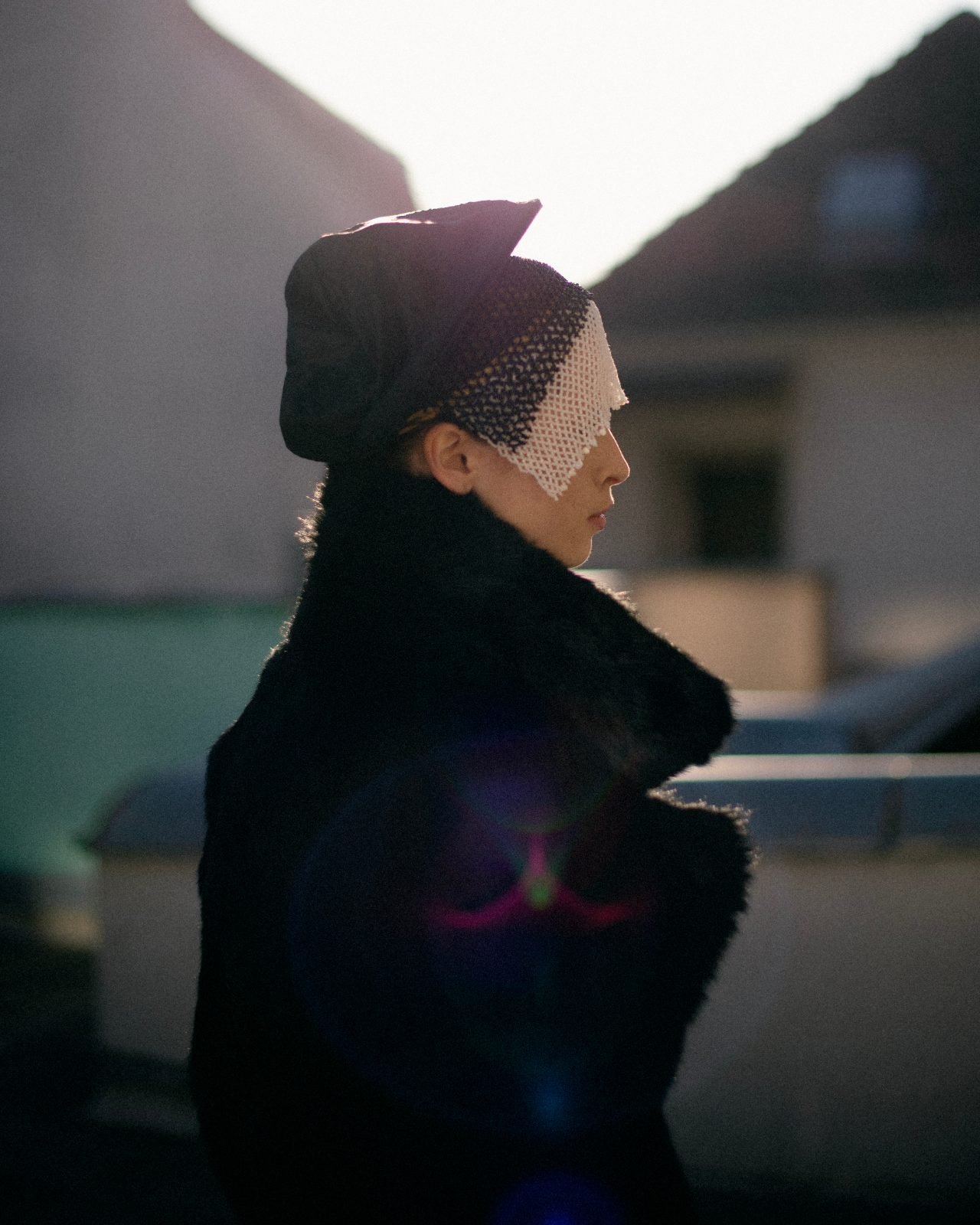 A small black kokoshnik 7